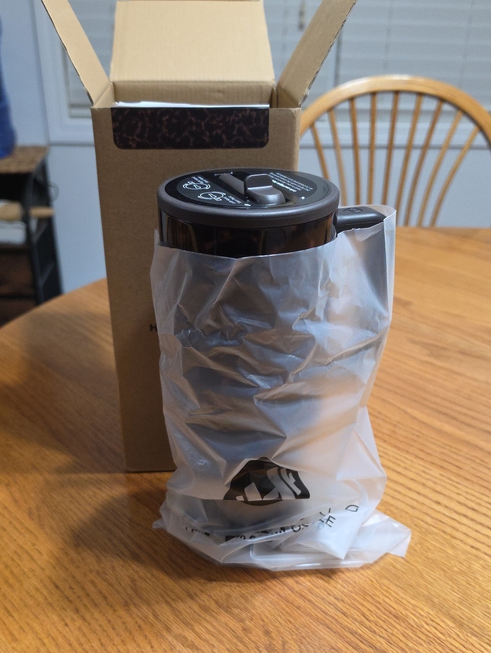 HydroJug Black Travel Mug with Secure Lid